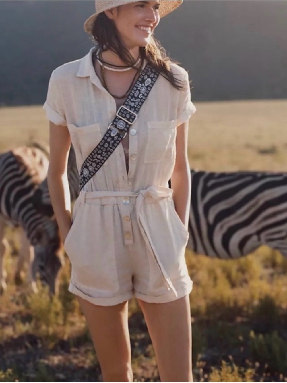 Anthropologie Cloth & Stone Safari Linen Short-Sleeve Romper Size S